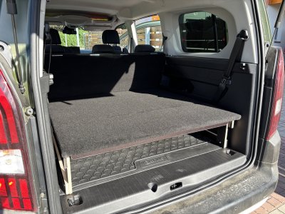 Peugeot Rifter camper conversion