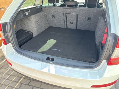 variable boots floor Octavia III kombi